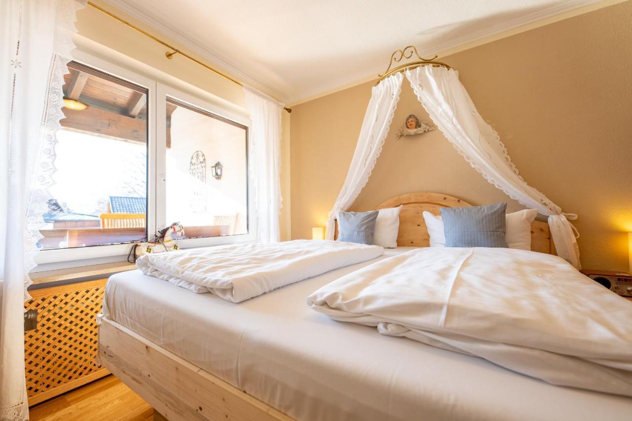Aussicht Apartment Гармиш-Партенкирхен Екстериор снимка
